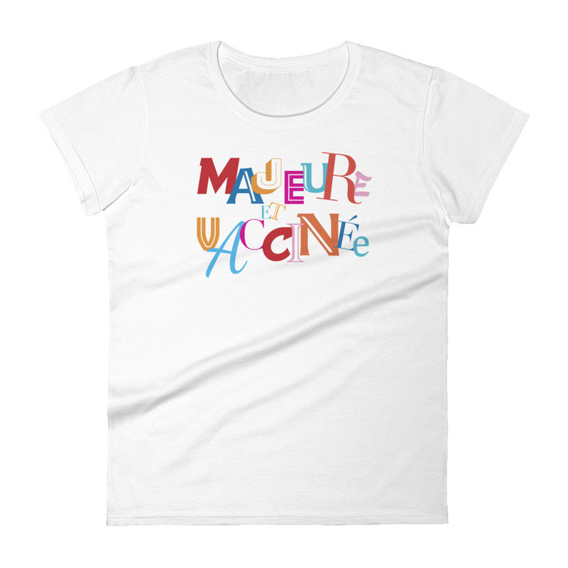 T-shirt ajusté femme Majeure et vaccinée couleurs